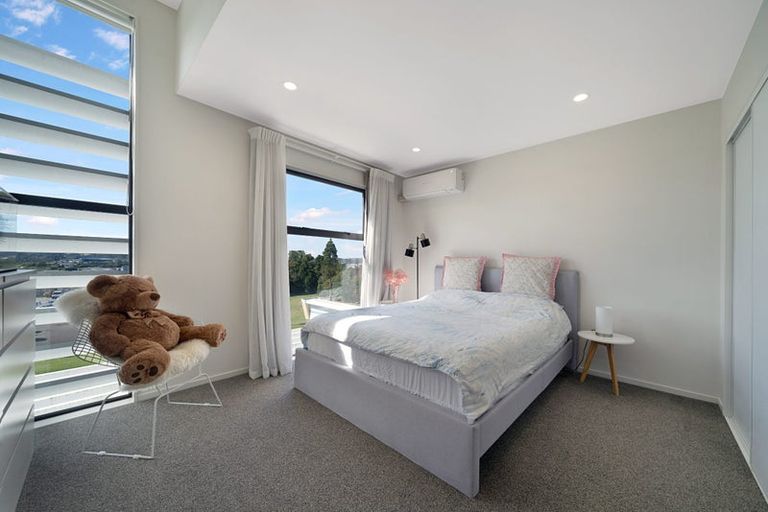 Photo of property in 34 Memorial Park Lane, Hobsonville, Auckland, 0618