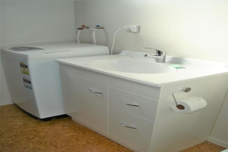 Photo of property in 111 Domett Street, Westport, 7825