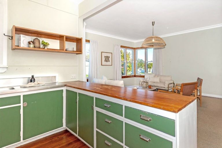 Photo of property in 26 Domett Street, Whataupoko, Gisborne, 4010