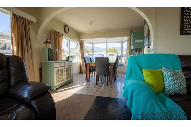 Photo of property in 291 Nayland Road, Stoke, Nelson, 7011