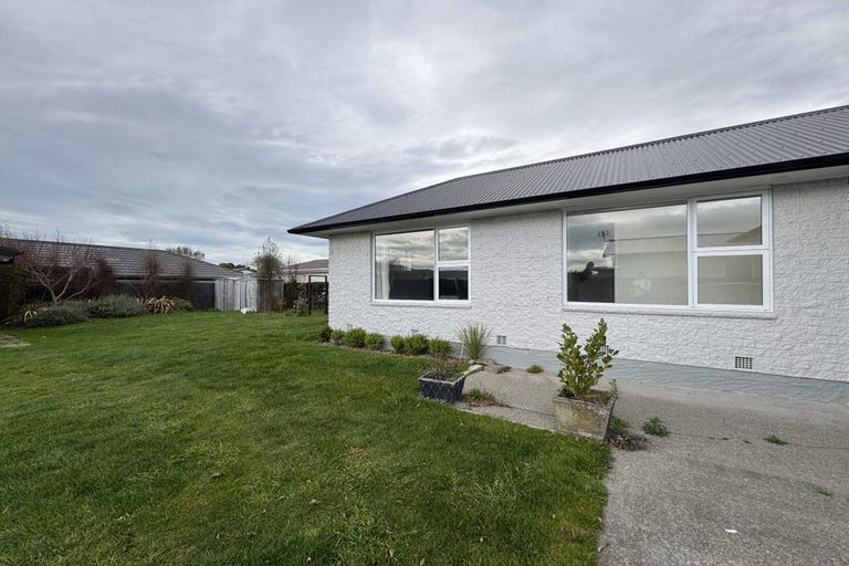 Photo of property in 22 Skerten Avenue, Hornby, Christchurch, 8042