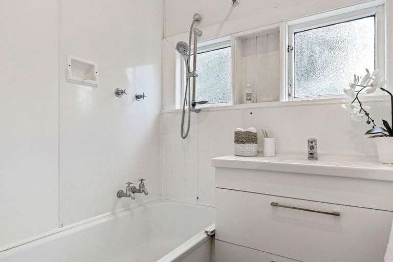 Photo of property in 13 Lansbury Avenue, Strowan, Christchurch, 8052