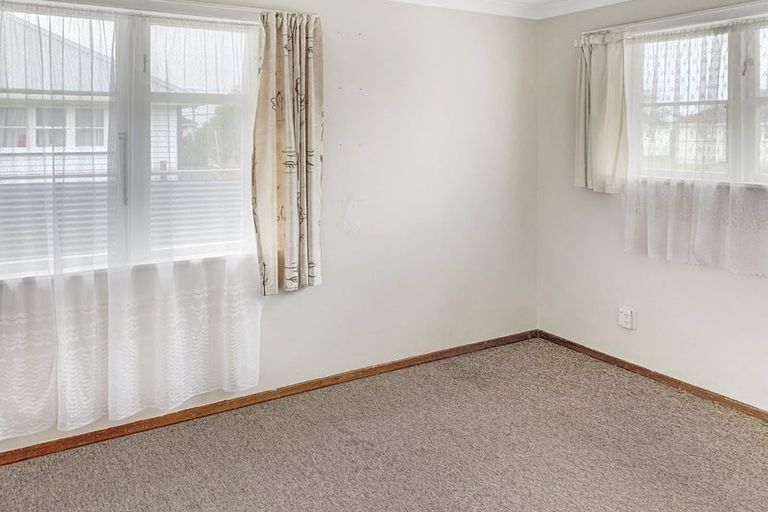 Photo of property in 12-14 Herrington Street, Foxton, 4814