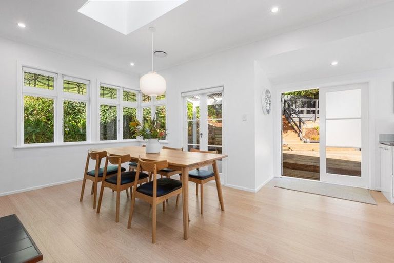 Photo of property in 32 Havelock Street, Mornington, Wellington, 6021