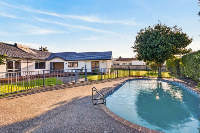 Photo of property in 12 Brown Street, Taradale, Napier, 4112