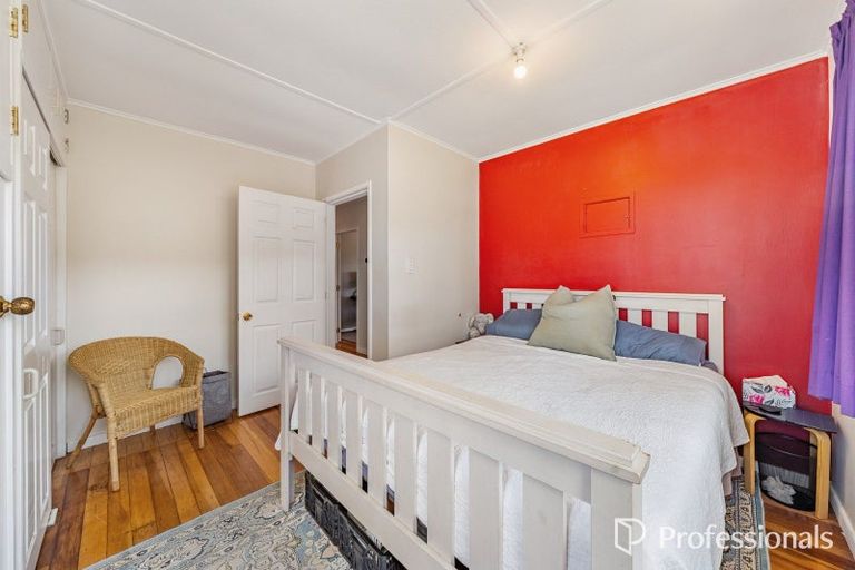 Photo of property in 21 Poole Street, Taita, Lower Hutt, 5011