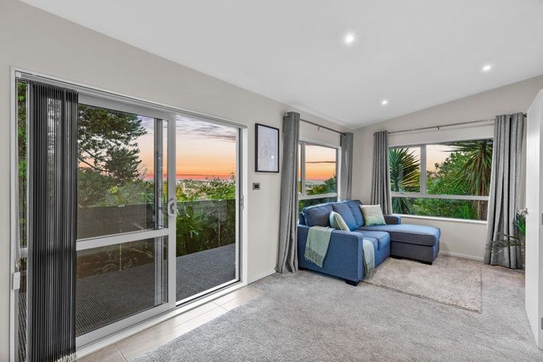 Photo of property in 223a Don Buck Road, Massey, Auckland, 0614