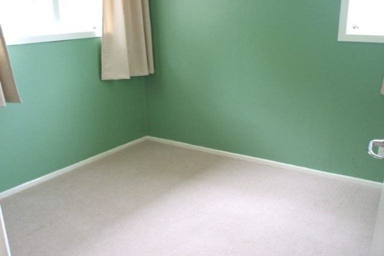 Photo of property in 52 Dominion Park Street, Johnsonville, Wellington, 6037