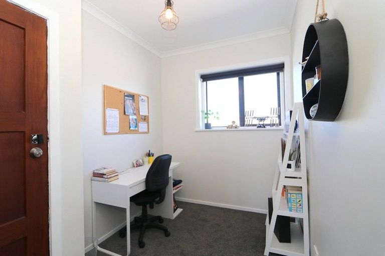 Photo of property in 117 Islington Street, Turnbull Thomson Park, Invercargill, 9810