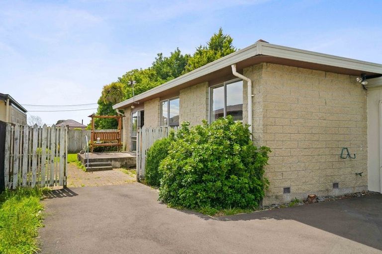 Photo of property in 4 Brixton Street, Islington, Christchurch, 8042