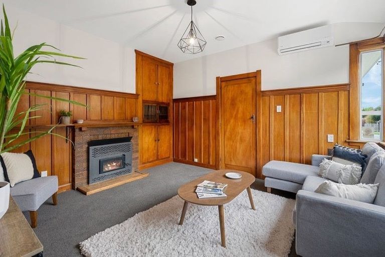 Photo of property in 196 Selwyn Street, Spreydon, Christchurch, 8024