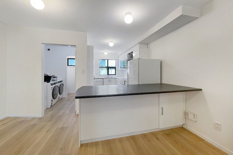 Photo of property in 4/2 Malcolm Lane, Thorndon, Wellington, 6011