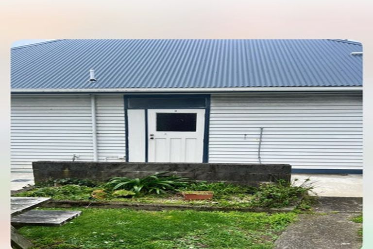 Photo of property in 46 Wright Street, Mount Cook, Wellington, 6021