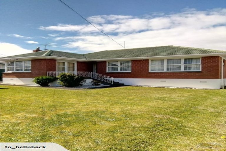Photo of property in 26 Clayton Road, Manurewa, Auckland, 2102