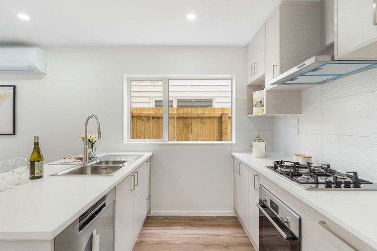 Photo of property in 21a Kent Road, Manurewa, Auckland, 2102