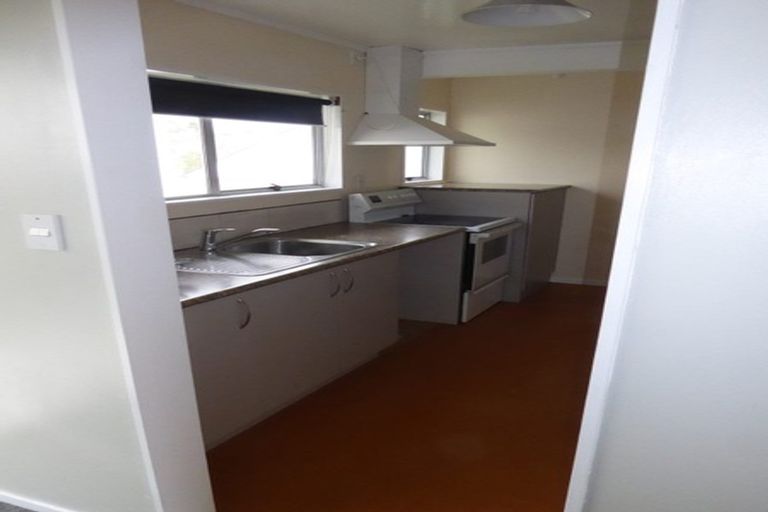 Photo of property in 3/14 Craigbank Avenue, New Lynn, Auckland, 0600