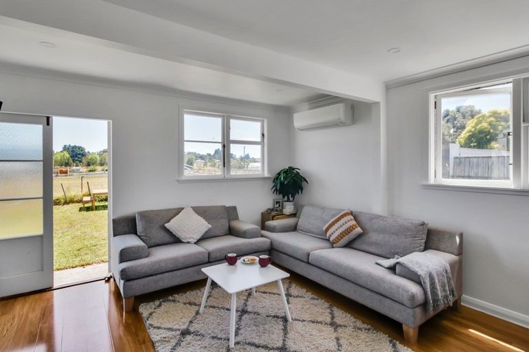 Photo of property in 5 Purnell Place, Marton, 4710