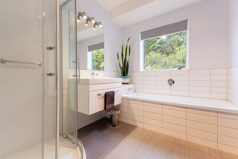 Photo of property in 77 Lupin Road, Otaki, 5512