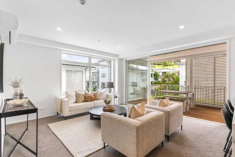 Photo of property in 181 Hibiscus Drive, Orewa, 0931