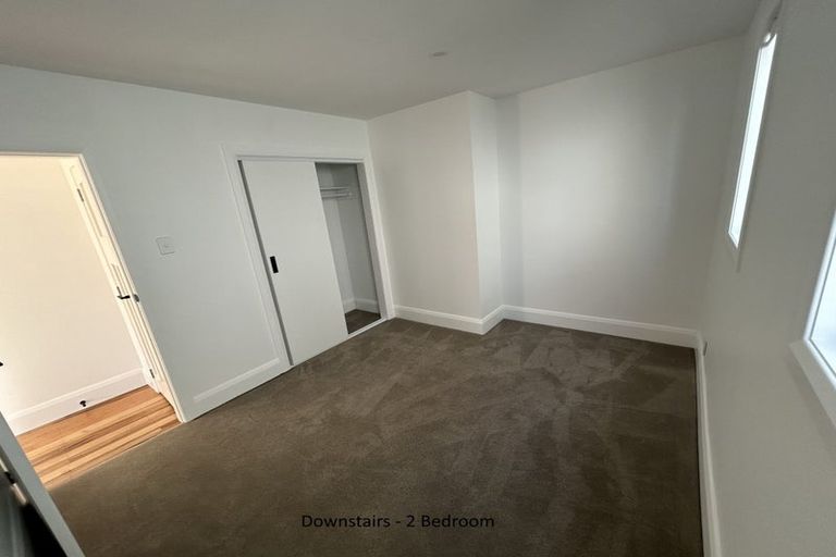 Photo of property in 10a Oriental Terrace, Mount Victoria, Wellington, 6011