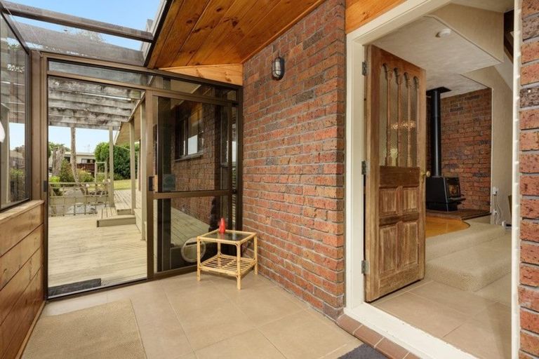 Photo of property in 20 Saunders Place, Te Puke, 3119