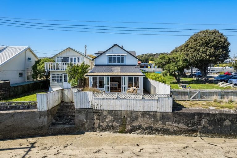 Photo of property in 32 Steyne Avenue, Plimmerton, Porirua, 5026