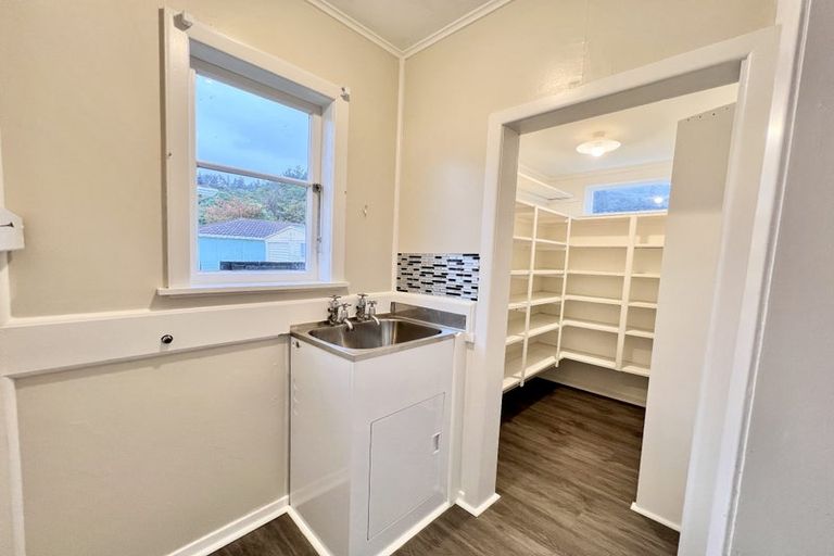 Photo of property in 7 Hay Street, Wainuiomata, Lower Hutt, 5014