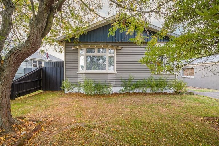 Photo of property in 6 Glynne Crescent, Spreydon, Christchurch, 8024