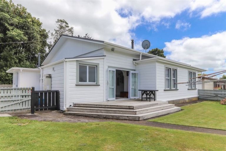 Photo of property in 2/93 Rata Street, Inglewood, 4330