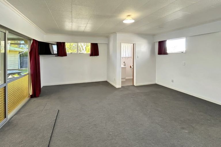 Photo of property in 51 Havelock Avenue, Westbrook, Palmerston North, 4412