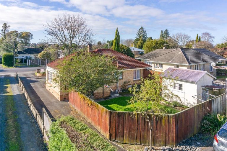 Photo of property in 77 Fox Street, Hamilton East, Hamilton, 3216