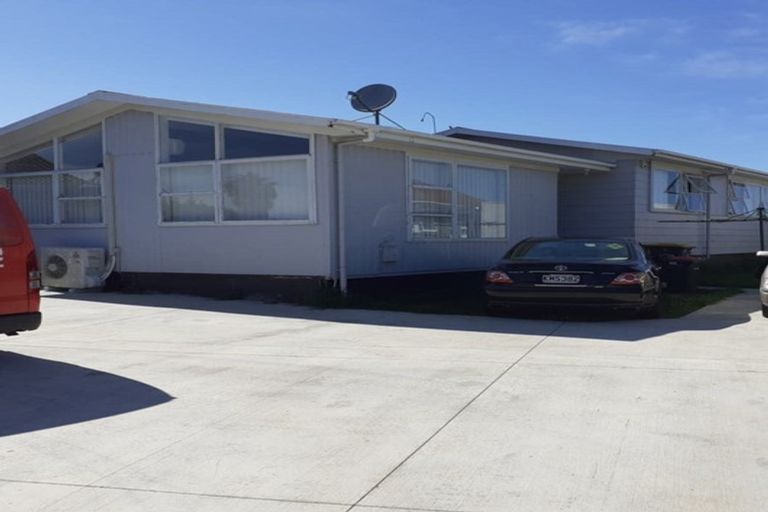 Photo of property in 59 Calthorp Close, Favona, Auckland, 2024