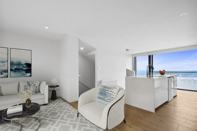 Photo of property in 8b Lyall Parade, Lyall Bay, Wellington, 6022