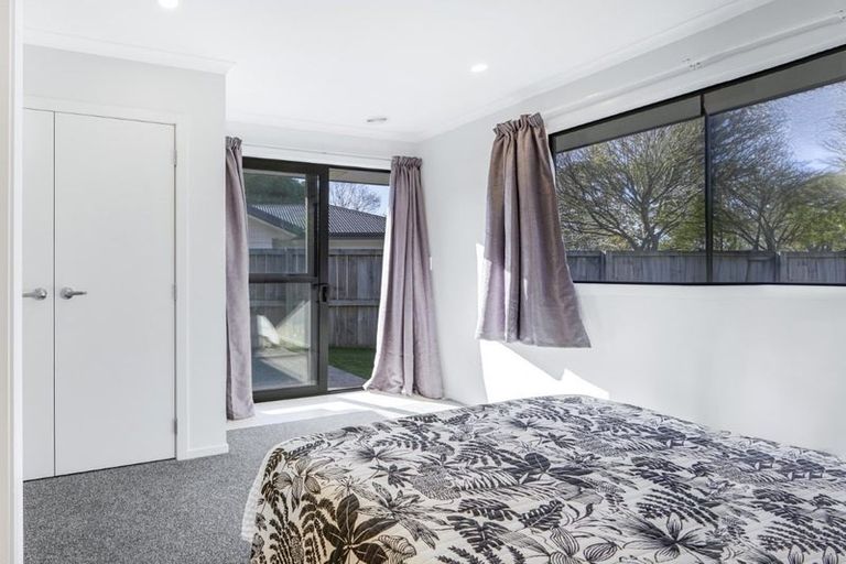 Photo of property in 23u2 Montgomery Crescent, Bader, Hamilton, 3206