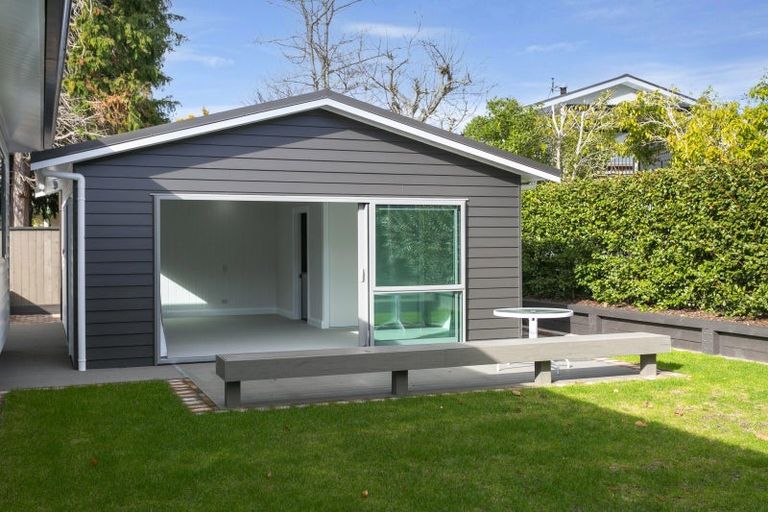 Photo of property in 11 Oregon Drive, Rainbow Point, Taupo, 3330