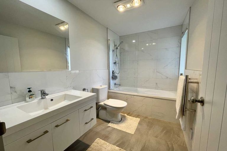 Photo of property in 51a Routley Drive, Glen Eden, Auckland, 0602