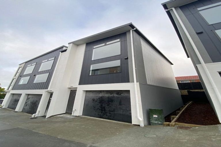 Photo of property in 51 Tima Lane, Mangere Bridge, Auckland, 2022