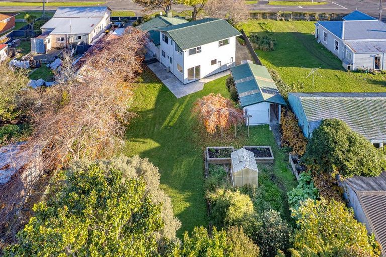 Photo of property in 12 Dawson Street, Pahiatua, 4910