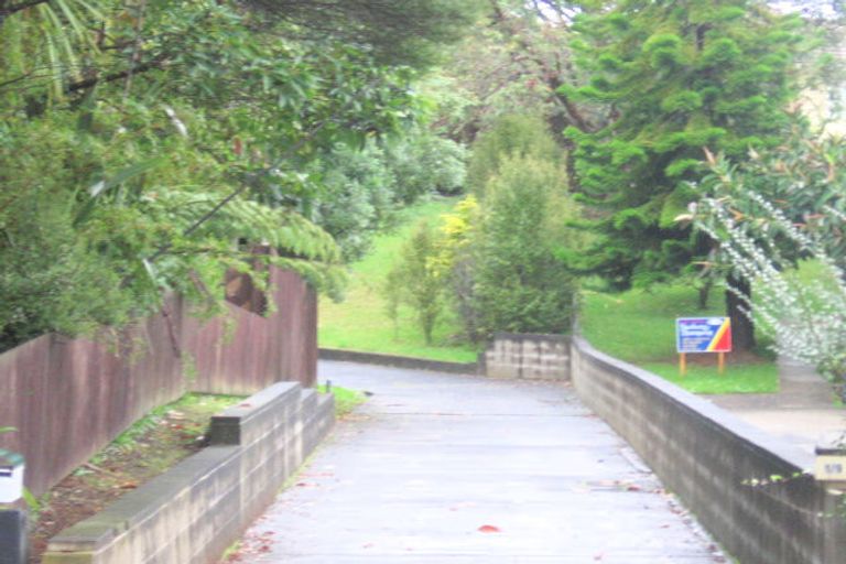 Photo of property in 1/9 Choice Avenue, Henderson, Auckland, 0612