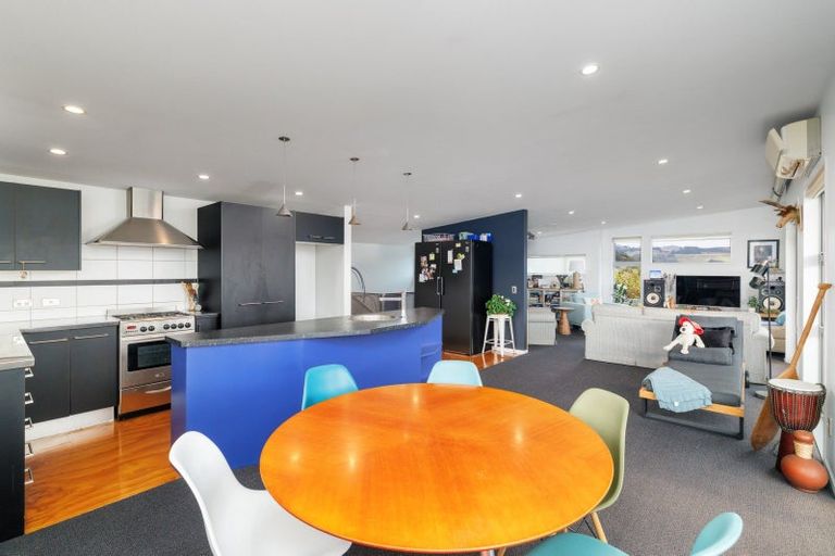 Photo of property in 5 Emerson Crescent, Diamond Harbour,  8971