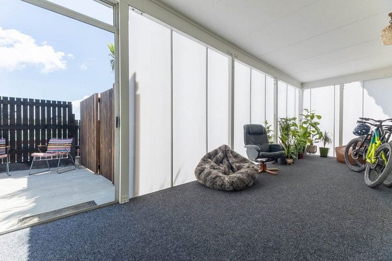 Photo of property in 12b Kohutuhutu Road, Raumati Beach, Paraparaumu, 5032