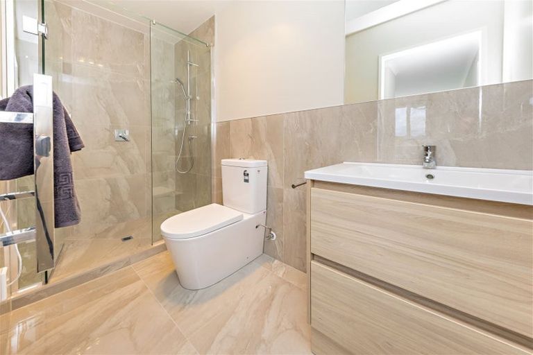 Photo of property in 24 Saddleback Crescent, Papakura, 2110