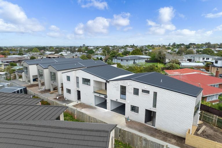 Photo of property in 30b Tawa Crescent, Manurewa, Auckland, 2102