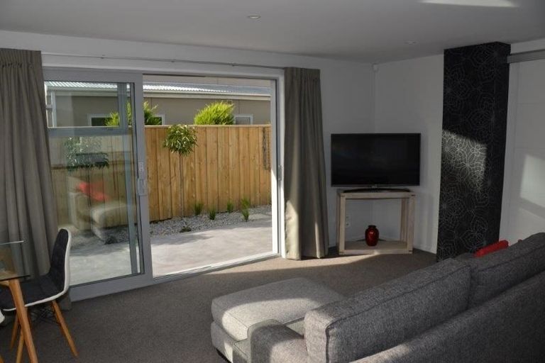 Photo of property in 2/206 Salisbury Street, Christchurch Central, Christchurch, 8013