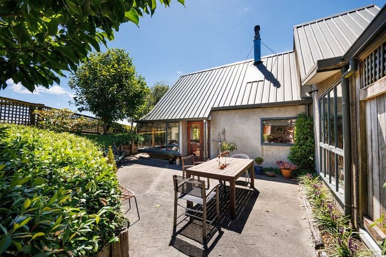 Photo of property in 20 Halcombe Road, Feilding, 4702