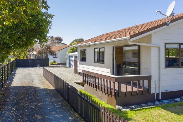 Photo of property in 61a Mazengarb Road, Paraparaumu Beach, Paraparaumu, 5032