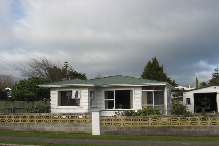 Photo of property in 9 Gordon Place, Levin, 5510
