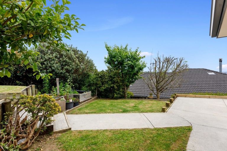 Photo of property in 49 Orion Drive, Welcome Bay, Tauranga, 3112
