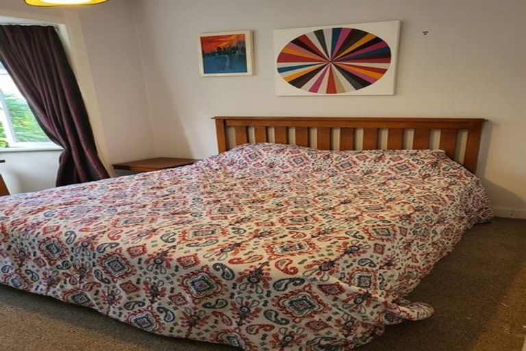 Photo of property in 1-3/100 Overtoun Terrace, Hataitai, Wellington, 6021