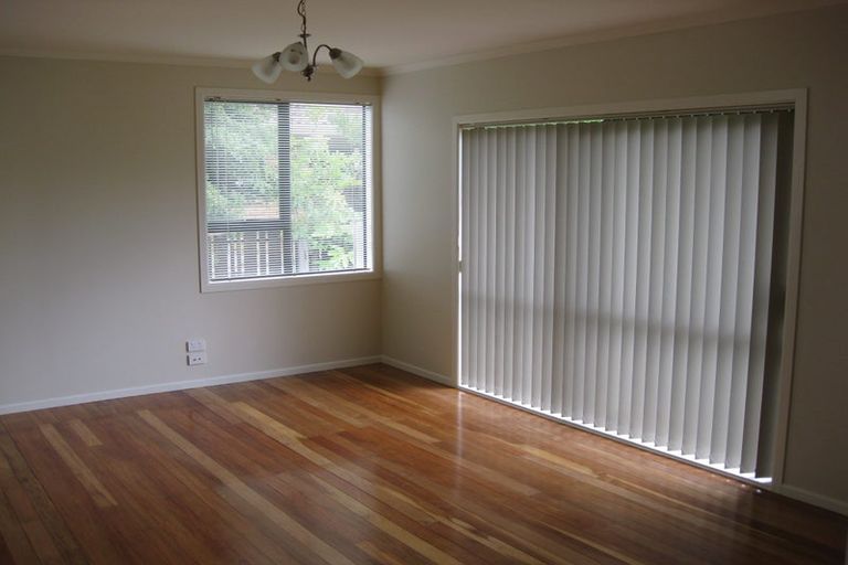 Photo of property in 3a Kelvin Road, Papakura, 2110